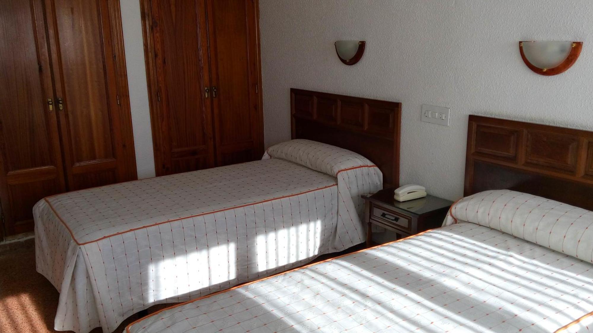 Hotel-Motel Sol II Requena Cameră foto